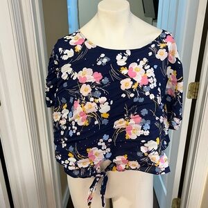 Chic Blue and Pink Blouse with Elegant Design